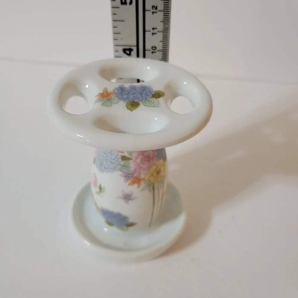 Takahashi Joy Floral Toothbrush Holder Cup Porcelain